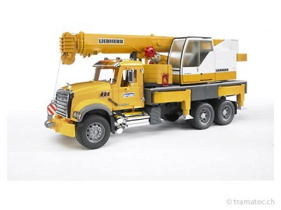 Bruder MACK Granite Liebherr Kran-LKW - 02818